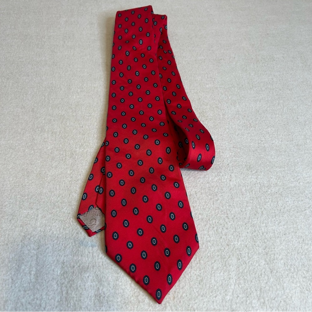 Christian Dior Mens OS Red 100% Silk Neck Tie Contemporary Blue Floral Design